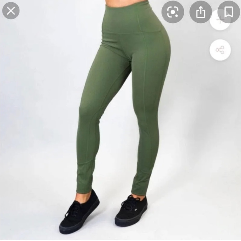 Used Buffbunny Ferrari leggings in olive